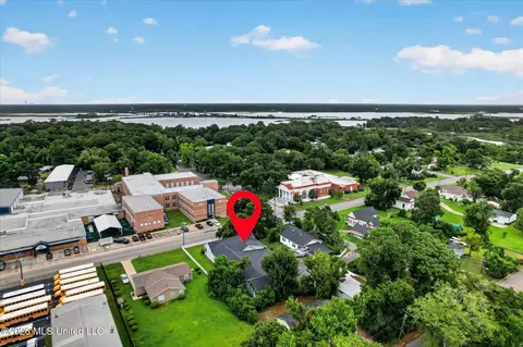 View/Area - 3618 Bellview Ave, Moss Point, MS 39563 photo 4 of 13