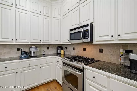 430 Rolling Hills Cir, Brandon, MS 39042 photo 14