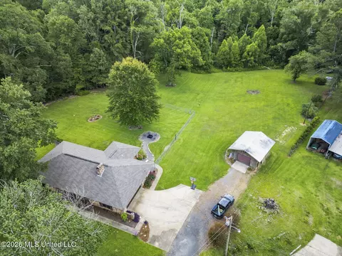 Exterior - 5121 Old Jackson Rd, Terry, MS 39170 photo 13 of 16