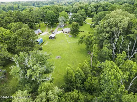 Exterior - 5121 Old Jackson Rd, Terry, MS 39170 photo 14 of 16