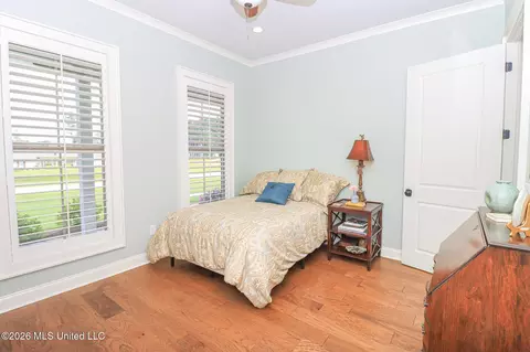 Bedroom - 170 Fallen Oak Dr, Brandon, MS 39047 photo 7 of 20
