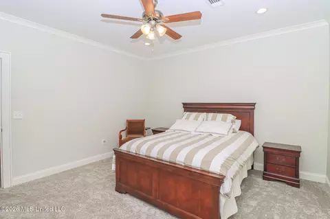 Bedroom - 170 Fallen Oak Dr, Brandon, MS 39047 photo 18 of 20