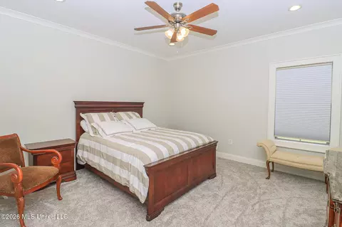 Bedroom - 170 Fallen Oak Dr, Brandon, MS 39047 photo 19 of 20