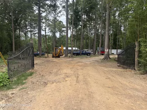 Other - 211 Clark Cemetery Rd, Laurel, MS 39443 photo 5 of 8