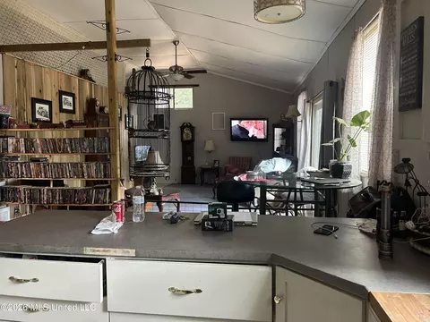Kitchen - 211 Clark Cemetery Rd, Laurel, MS 39443 photo 2 of 3
