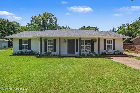 4802 Legare Ave, Pascagoula, MS 39581