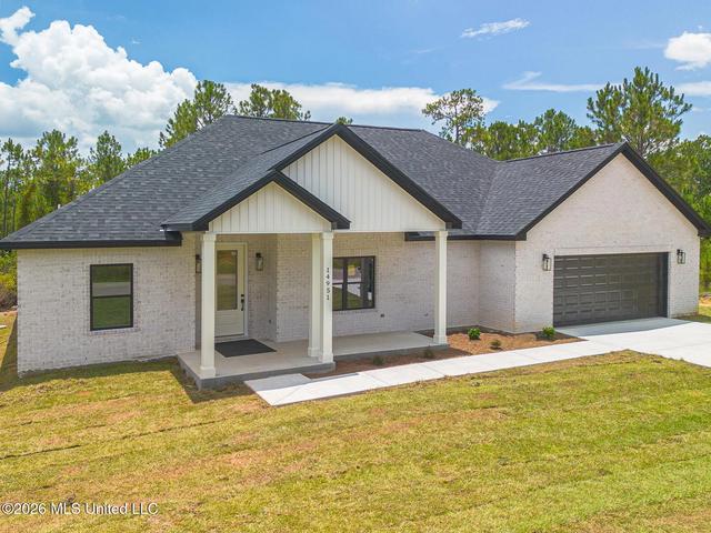 14951 Longwood Ln, Gulfport, MS 39503