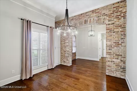 Entry Way - 221 Hidden Hills Pkwy, Brandon, MS 39047 photo 5 of 8