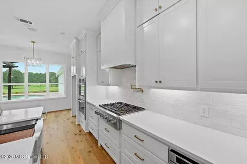 Kitchen - 116 Sky Meadow Rd, Flora, MS 39071 photo 3 of 3
