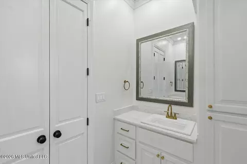 Bath - 116 Sky Meadow Rd, Flora, MS 39071 photo 4 of 8