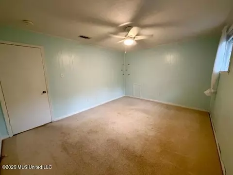Bedroom - 3924 Riverpine Dr, Moss Point, MS 39563 photo 10 of 11