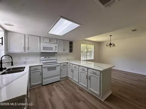 144 Spring Cv, Brandon, MS 39042 photo 10