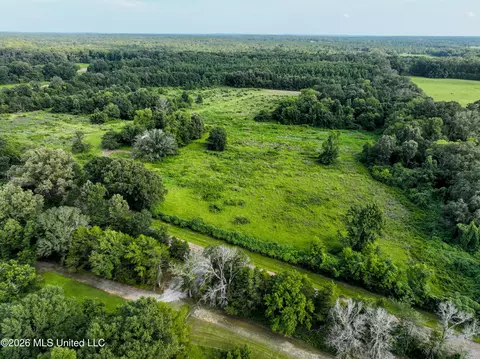 275 Dampeer Rd, Canton, MS 39046 photo 9