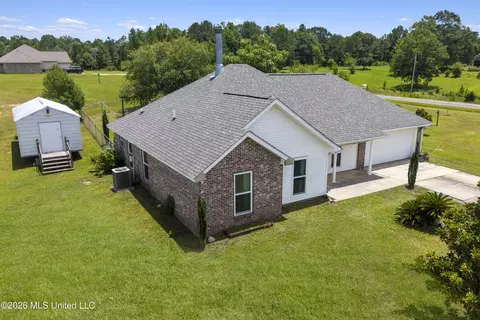 10 Trace Dr, Mchenry, MS 39561 photo 3