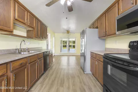 10 Trace Dr, Mchenry, MS 39561 photo 13