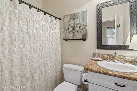 930 Caroline Dr, Biloxi, MS 39532 photo 29