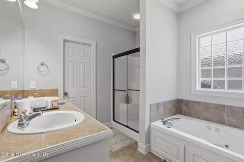 Bath - 136 Prescott Rdg, Madison, MS 39110 photo 2 of 4