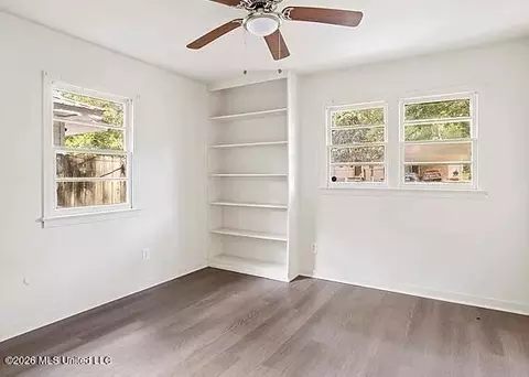 1038 Brookley St, Jackson, MS 39212 photo 8