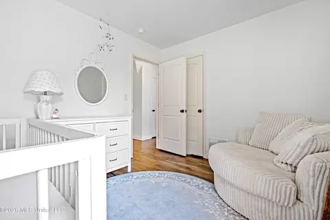 Bedroom - 823 W Fairway Pointe Cv, Hernando, MS 38632 photo 5 of 7