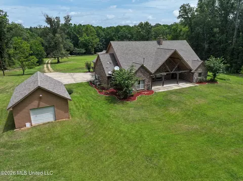 Exterior - 1987 Pardue Rd, Raymond, MS 39154 photo 3 of 10