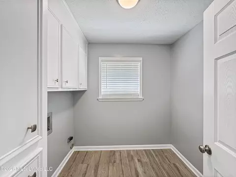 Other - 200 Poplar Dr, Brandon, MS 39047 photo 1 of 3
