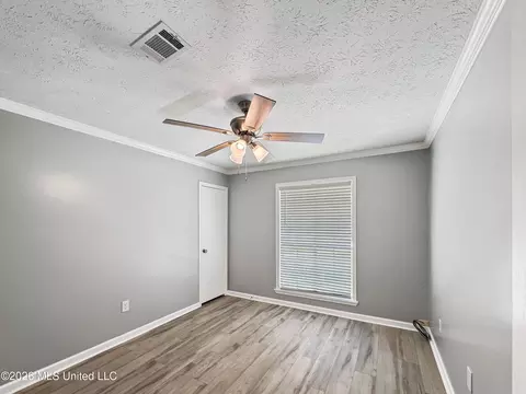 Bedroom - 200 Poplar Dr, Brandon, MS 39047 photo 2 of 2