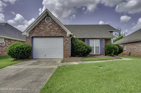 502 Meade Ct, Pearl, MS 39208