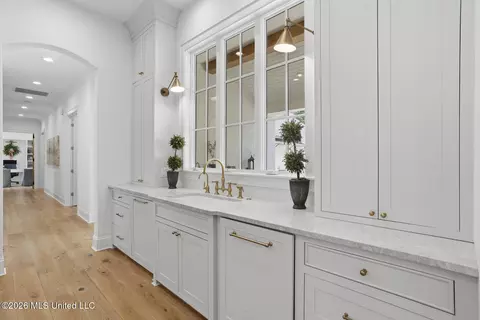 Entry Way - 149 Calumet Dr, Madison, MS 39110 photo 2 of 4
