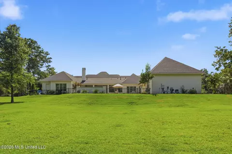 Exterior - 149 Calumet Dr, Madison, MS 39110 photo 9 of 21
