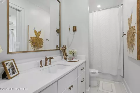 Bath - 149 Calumet Dr, Madison, MS 39110 photo 7 of 10