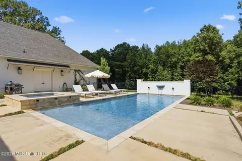 Exterior - 149 Calumet Dr, Madison, MS 39110 photo 7 of 21