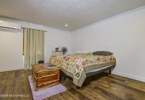Bedroom - 4757 Highway 27, Edwards, MS 39066 photo 5 of 5