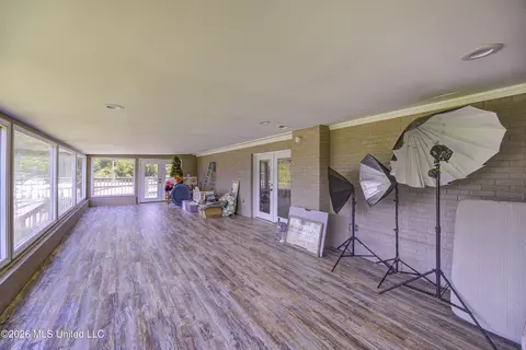 Exterior - 4757 Highway 27, Edwards, MS 39066 photo 2 of 9