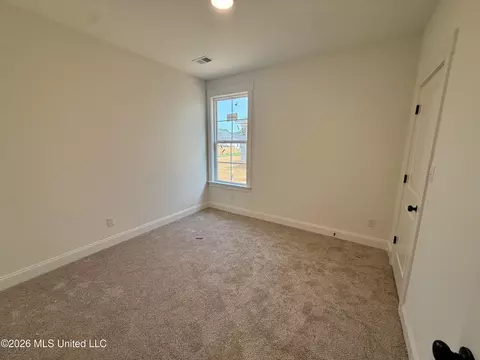Bedroom - 807 Quitman Ct, Nesbit, MS 38651 photo 1 of 3