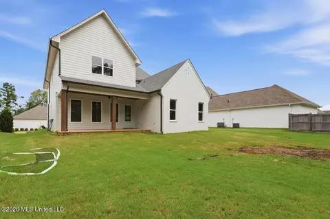 Exterior - 256 Arbor Trl, Brandon, MS 39047 photo 9 of 9