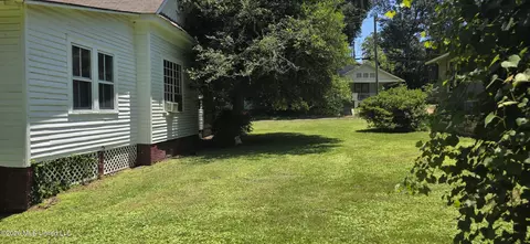 Exterior - 425 Cameron St, Mccomb, MS 39648 photo 7 of 12