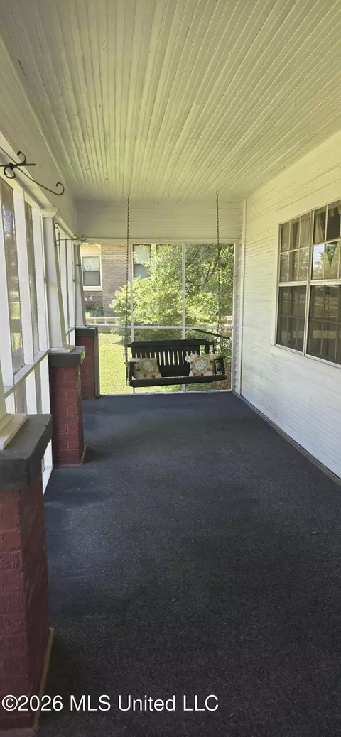 Exterior - 425 Cameron St, Mccomb, MS 39648 photo 12 of 12