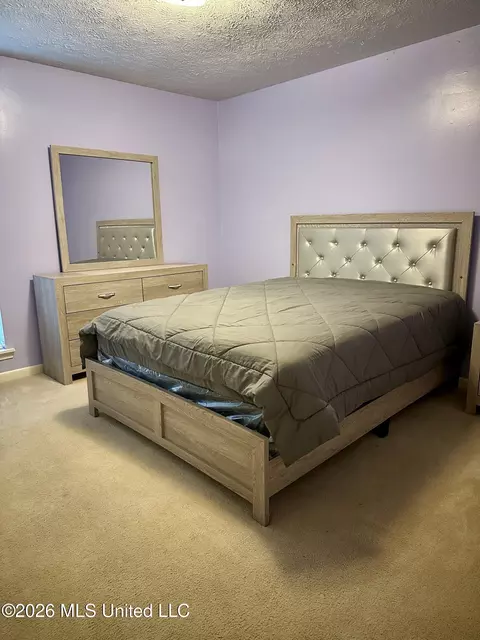 Bedroom - 321 Sharon Hills Dr, Jackson, MS 39212 photo 3 of 6