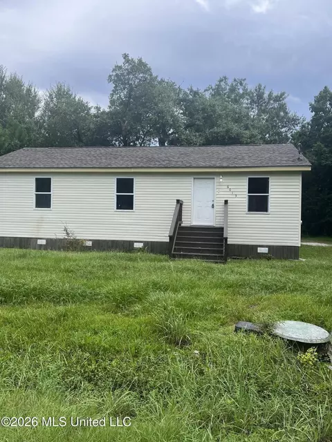6013 E Greene St, Bay Saint Louis, MS 39520