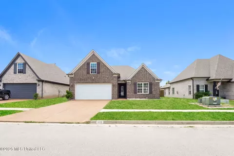 1225 Mcmillan Rd, Southaven, MS 38671