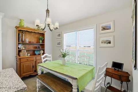 Dining - 244 Hemingway Cir, Canton, MS 39046 photo 1 of 1