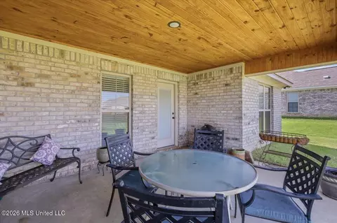 Exterior - 244 Hemingway Cir, Canton, MS 39046 photo 4 of 6