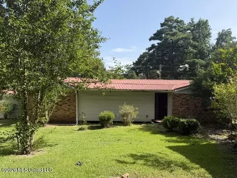Exterior - 819 Meadow Ln, Byram, MS 39272 photo 6 of 18