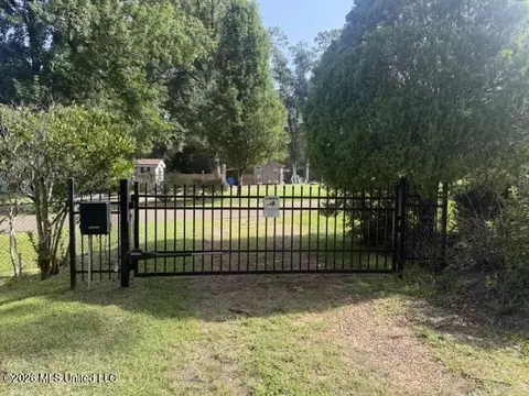Meadow Lane, Byram, MS 39272 photo 3