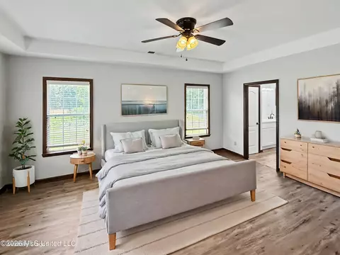 Bedroom - 7632 Holly Springs Rd, Hernando, MS 38632 photo 2 of 4