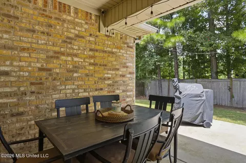 Exterior - 120 Provonce Park, Brandon, MS 39042 photo 2 of 4