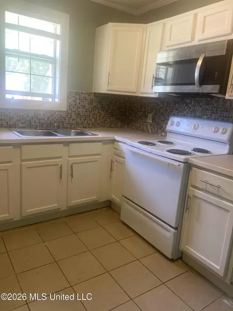 231 Donald St, Jackson, MS 39216 photo 5