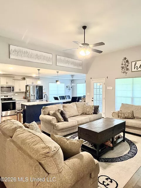 187 Magnolia Heights Dr, Hernando, MS 38632 photo 7