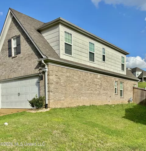 187 Magnolia Heights Dr, Hernando, MS 38632 photo 2