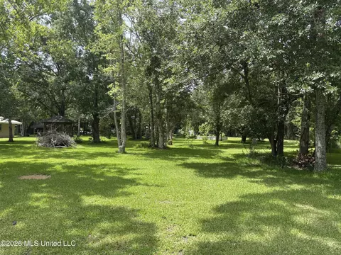 Saint Charles Street, Bay Saint Louis, MS 39520